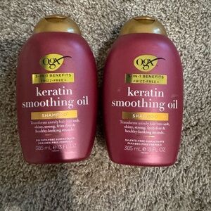 OGX Keratin Smoothing Oil Shampoo - Red